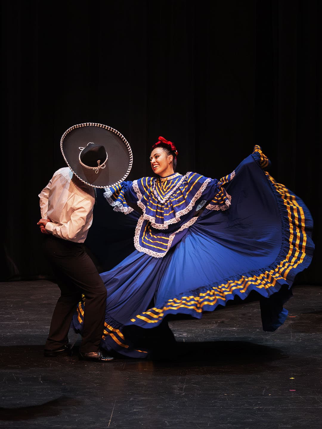 Tapatia Collective website homepage showing dance classes and event content.